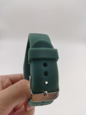Braccialetto in silicone Pedometro fitness Orologio passo contatore Alimentato da batteria