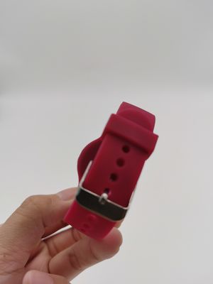 Braccialetto pedometrico indossabile con calorie bruciate tracker design leggero