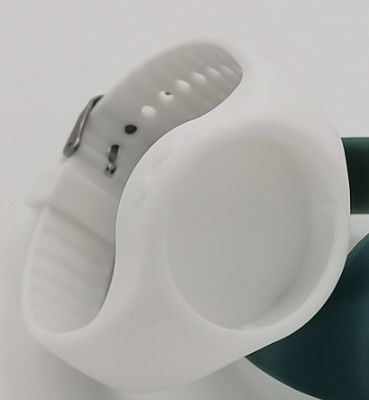 Braccialetto pedometrico bianco standard UE con tracciamento a lunga distanza