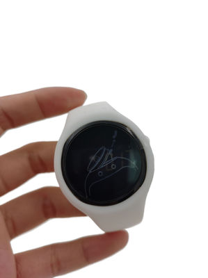 CE più accurato passo contatore Fitness Band per il monitoraggio di passo a prova d'acqua giornaliero