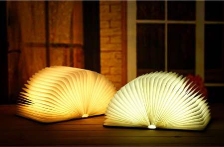 Carica USB a Led Diverse forme creative Luci di libro in legno Facile da usare