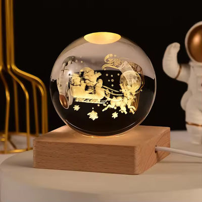 Lampada da tavolo in legno creativo 3d Luce a sfera di cristallo Luce da scrivania Luce notturna Confortevole Caldo Portable USB Illuminazione